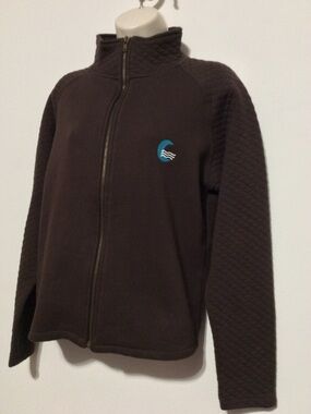 Top threads fleece jacket chocolate brown. Long sleeve. Full zip.
